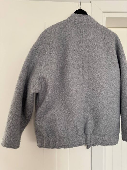 Продам бомбер Zara, хс-с