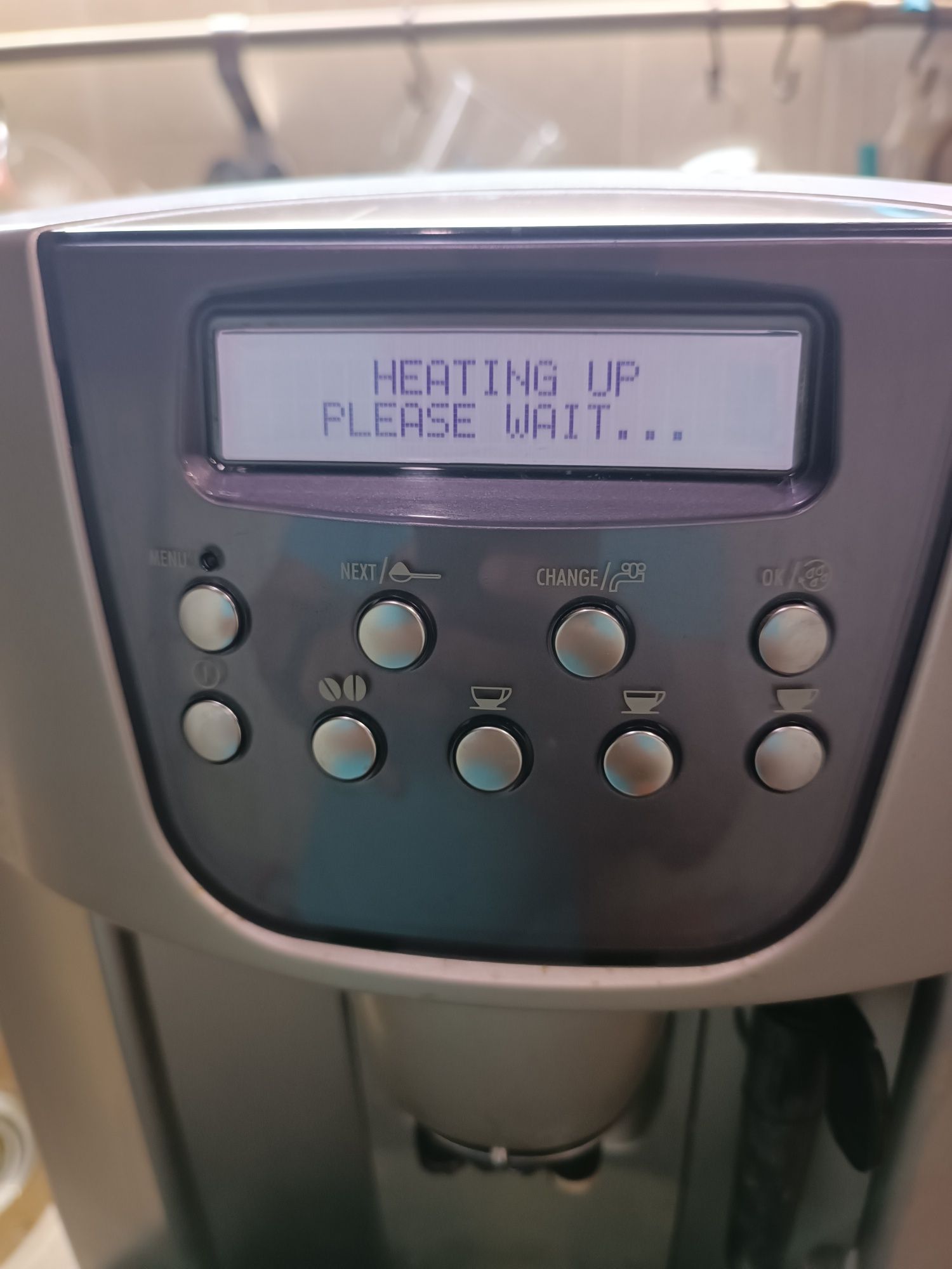 DeLonghi ESAM 4400 Magnifica