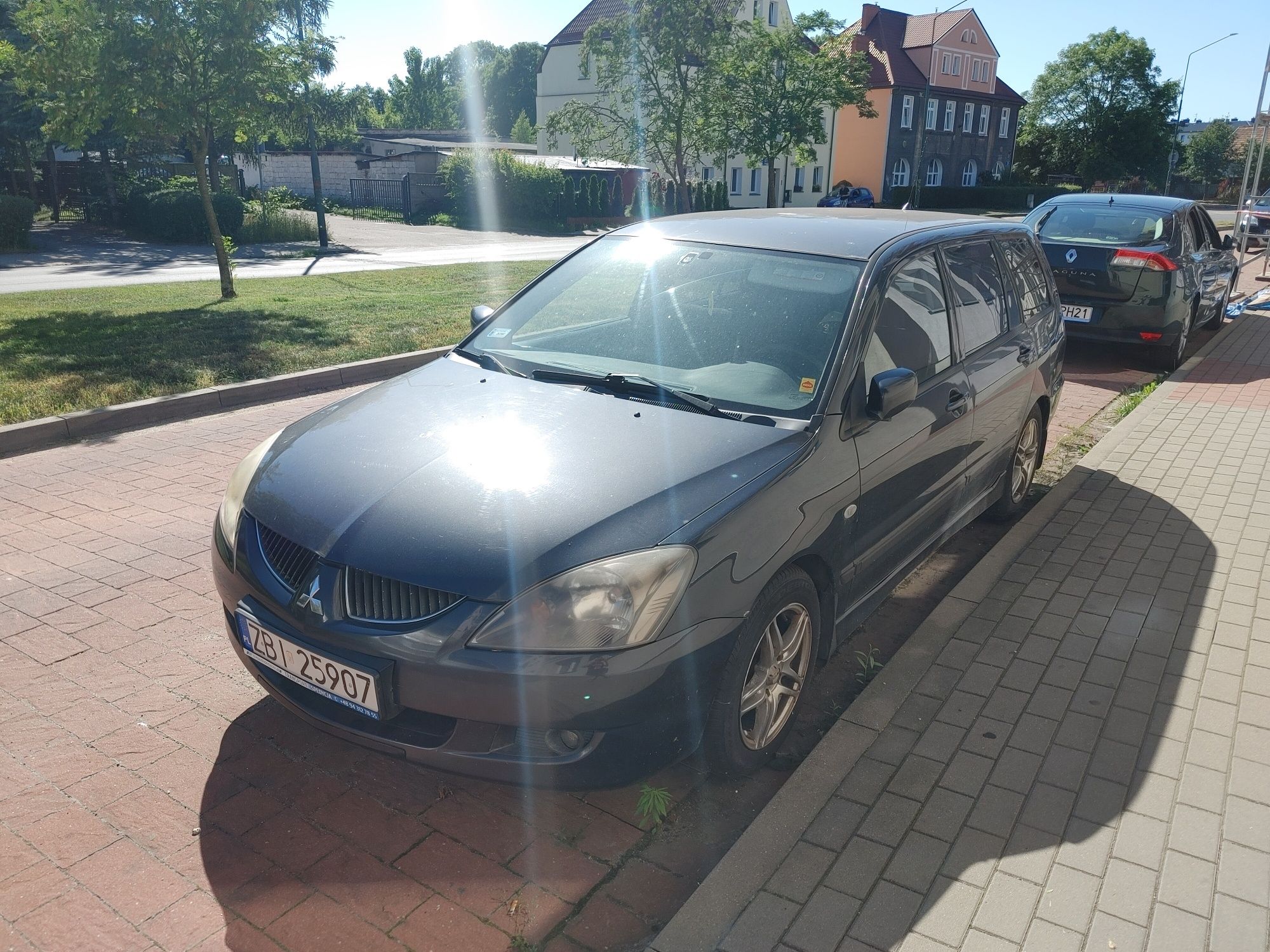 Mitsubishi Lancer