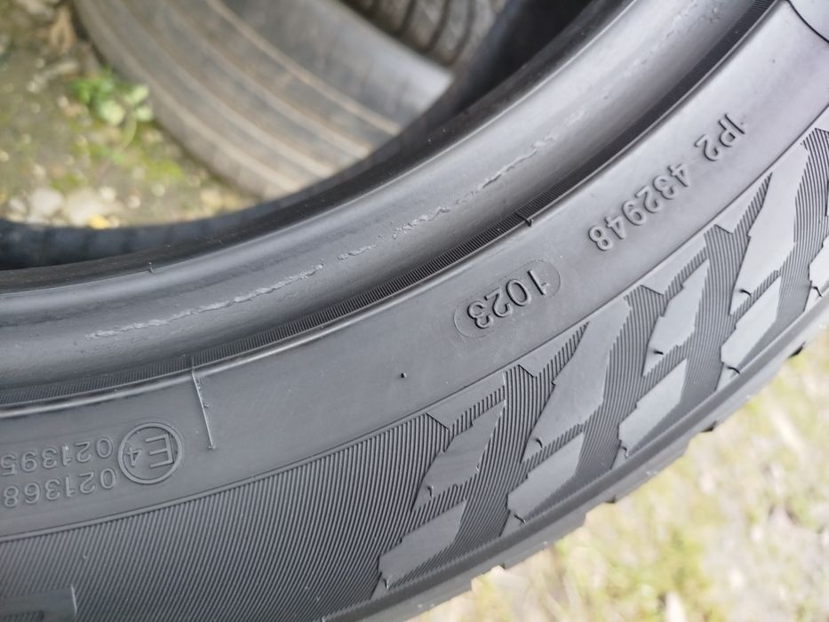 Шини зимові 215-55-17 Nokian+Nexen з Німечини