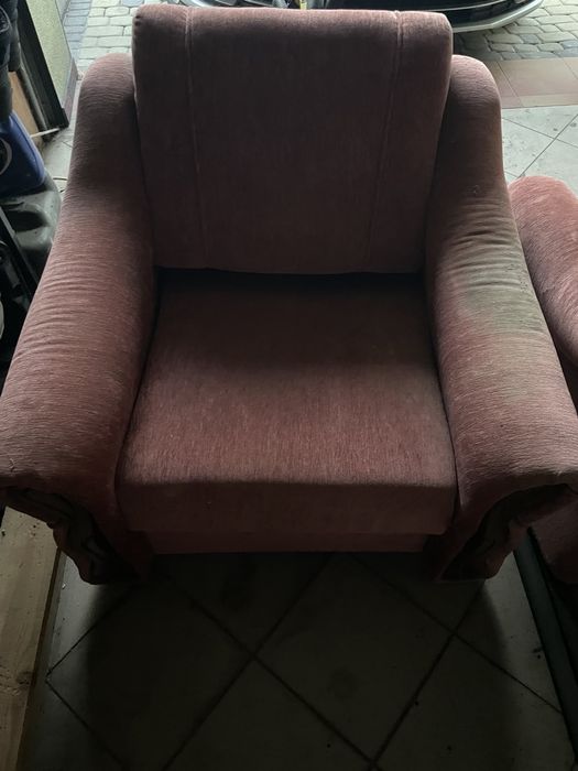 Продам крісла            ..