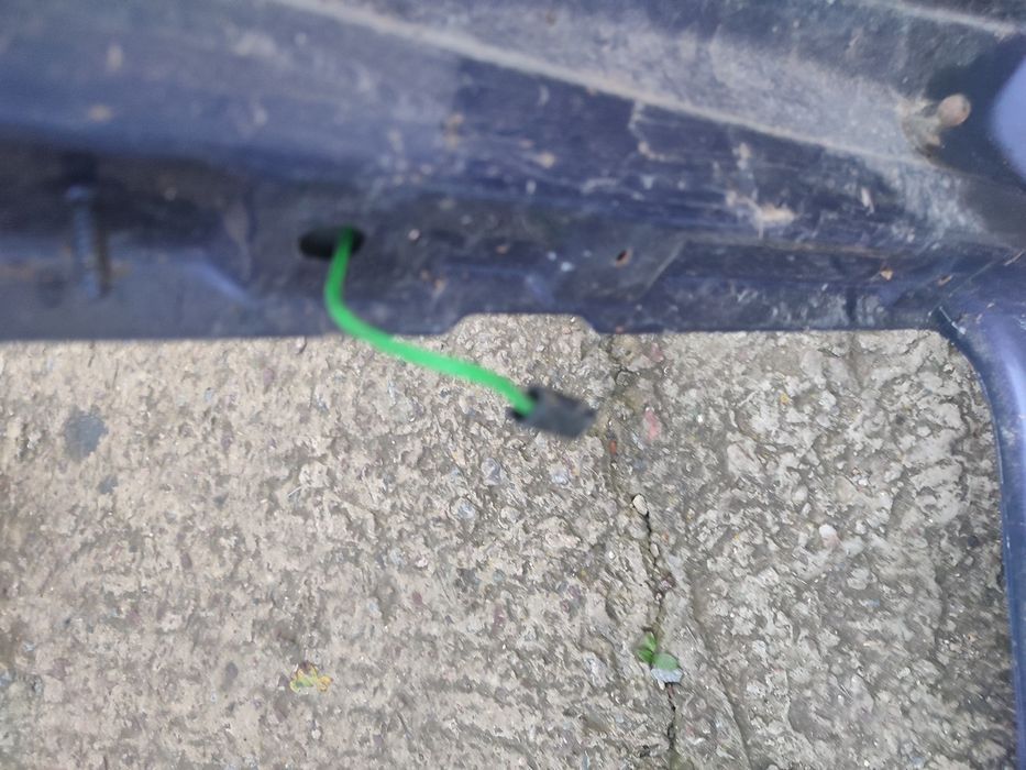 Продам двері  багажника Opel astra F