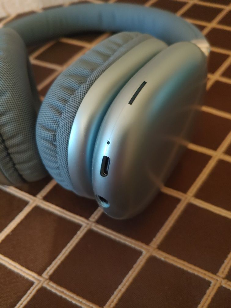 Якісні бездротові HI FI навушники HOCO W35 MAX  з великою автономією.