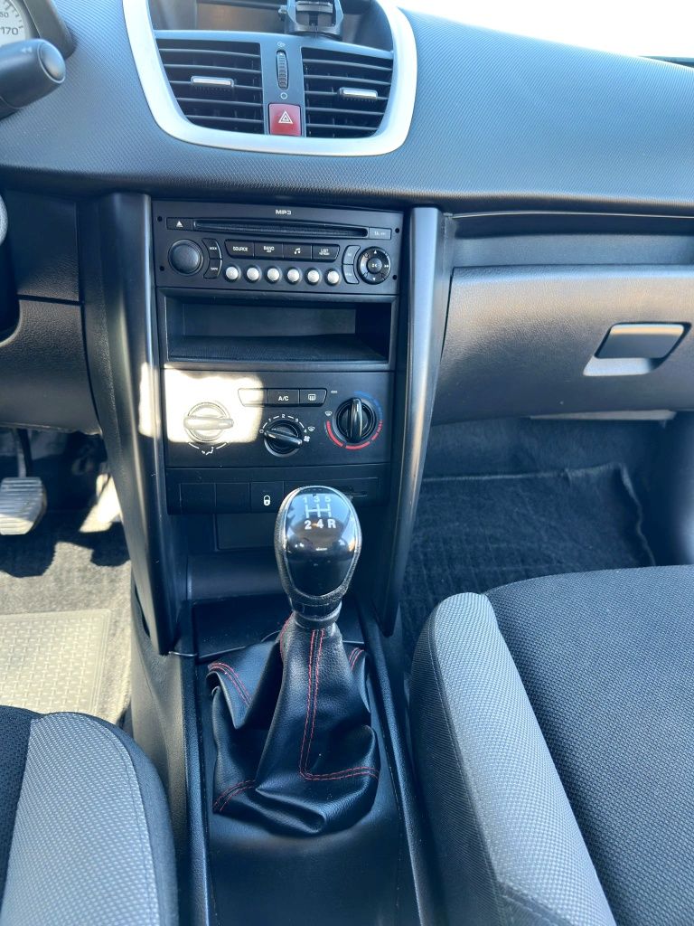 Peugeot 207 SW 1.6 HDI sem FAP