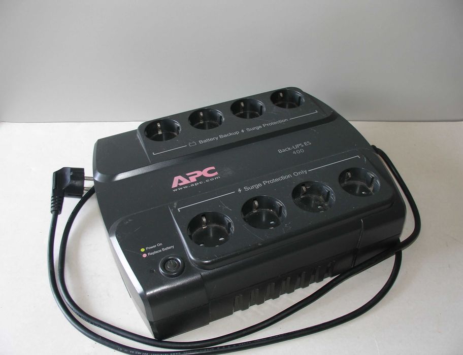 Блок живлення безперебійник  APC Back-UPS ES 400  без АКБ.  Робочий.