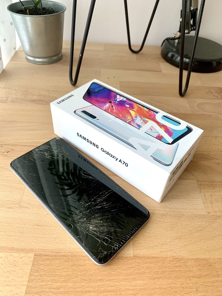 Samsung Galaxy A70 telefon komórka