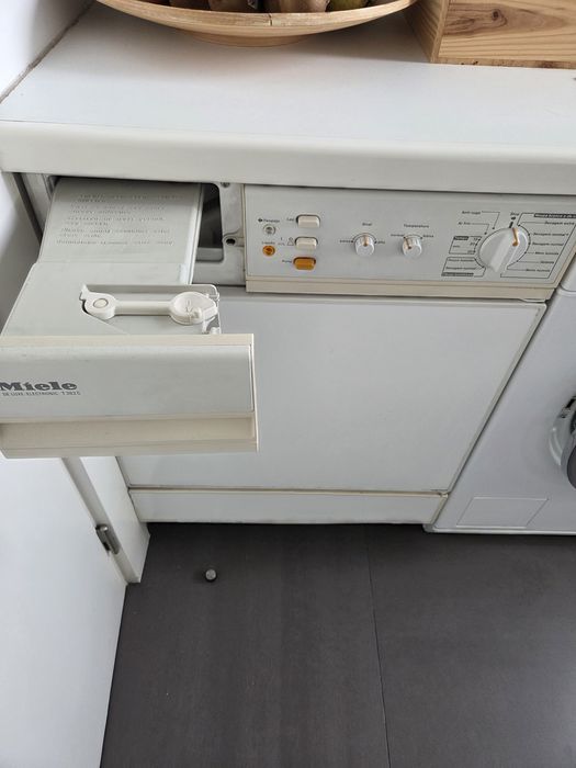 Máquina Secar Roupa Miele