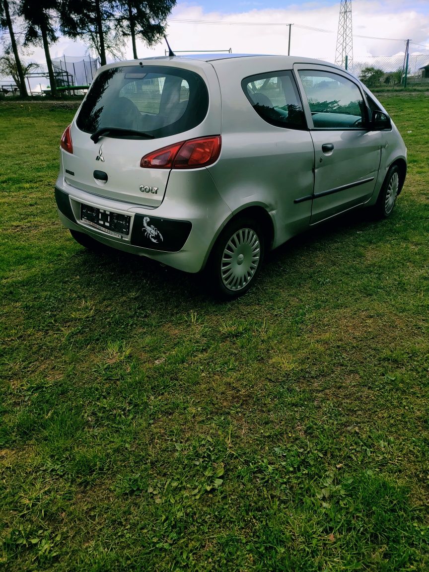 Mitsubishi Colt 2008r klimatyzacja benzyna