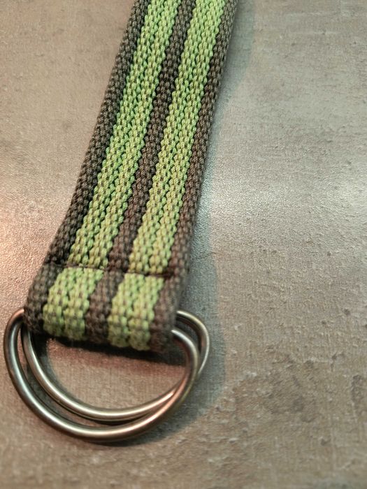 Pasek dla chłopca, zielony, jak nowy.