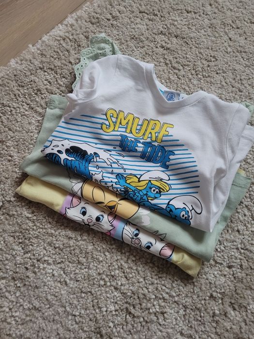 3x T-shirt 80 primark, so cute