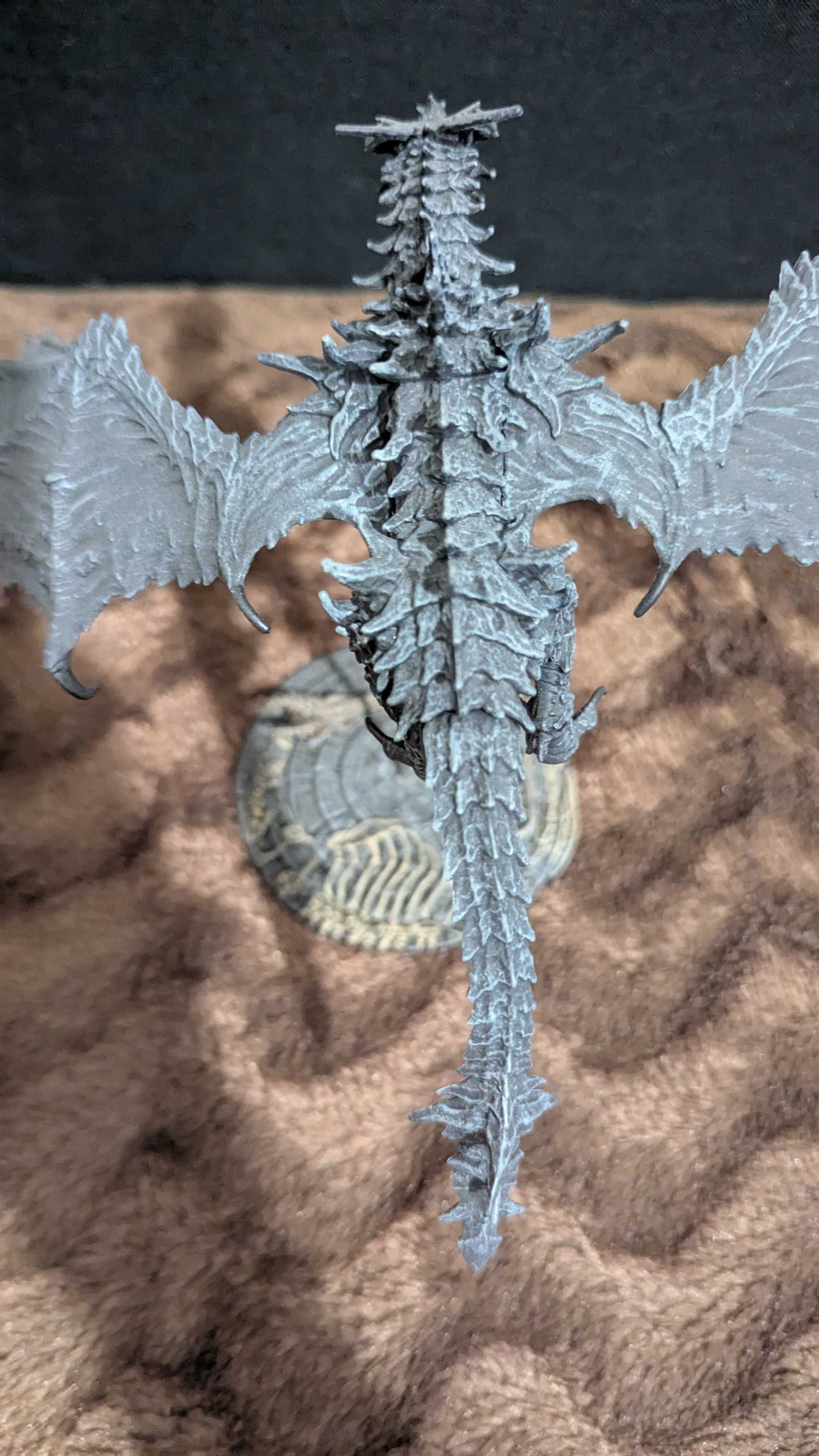 Oryginalna figurka The Elder Scrolls V: Skyrim Alduin Deluxe