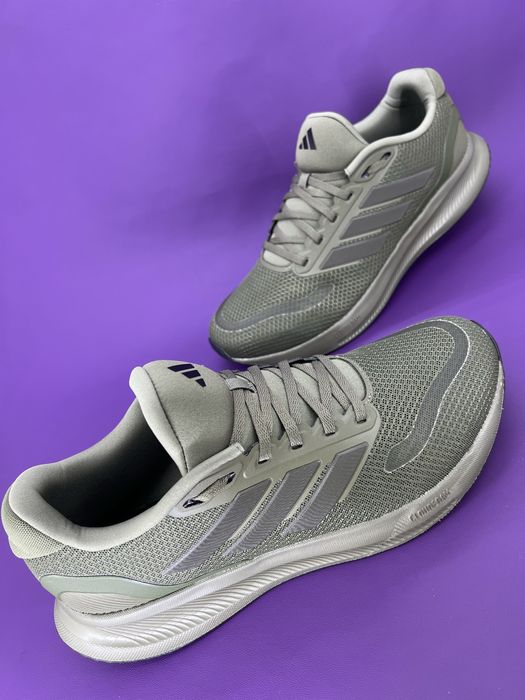 Кросівки 43.5р.27,5см. Adidas Runfalcon 5