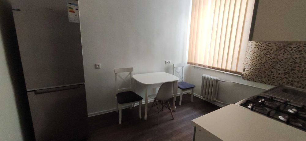 Здам 3-к. квартиру.Поділ. Волоська, 24. Метро Контрактова площа-5хв.