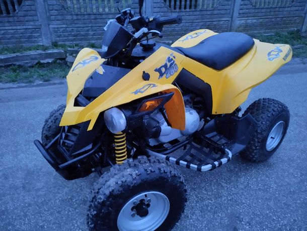 Quad can-am Bombardier DS 250