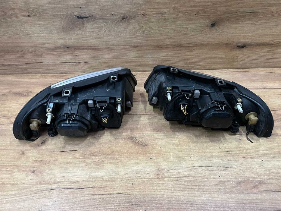 Lampa/reflektor przedni lewy prawy Audi A4 B5 lift