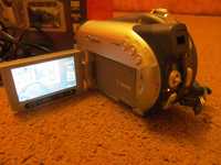 Продам DVD видеокамеру Canon DC21