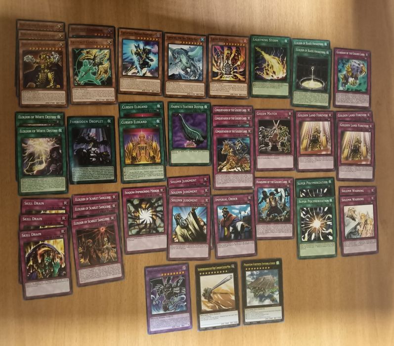Гральні карти, колоди Yu-Gi-Oh
