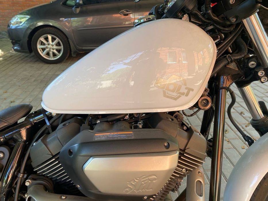 Yamaha Bolt XV950R Официал состояние Новый 6500км