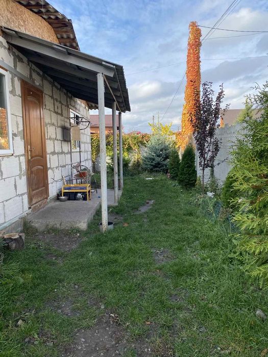 Продам будинок на Таращанському масиві