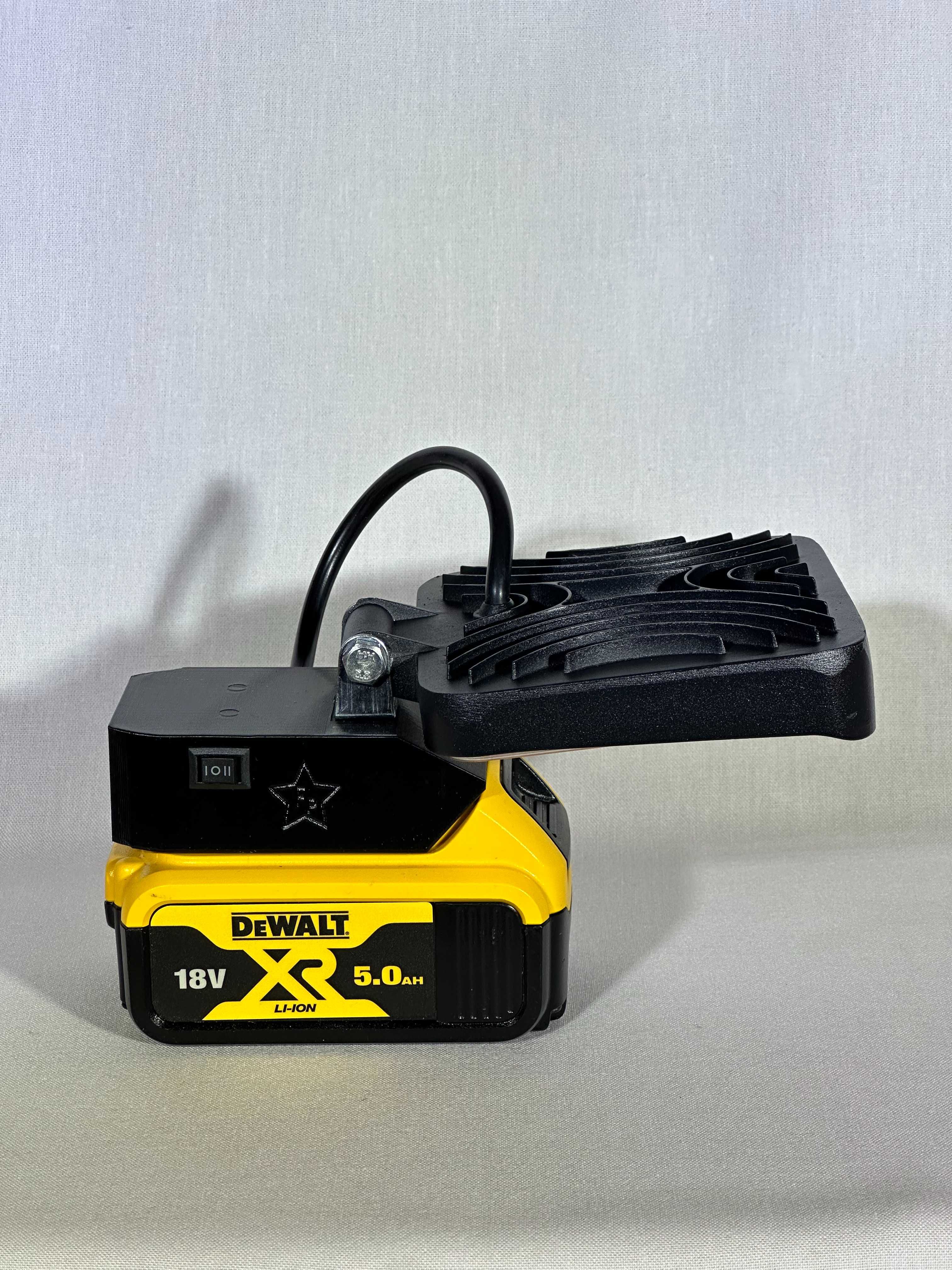 Lampa led 2 tryby do DeWalt XTR 18V 20V