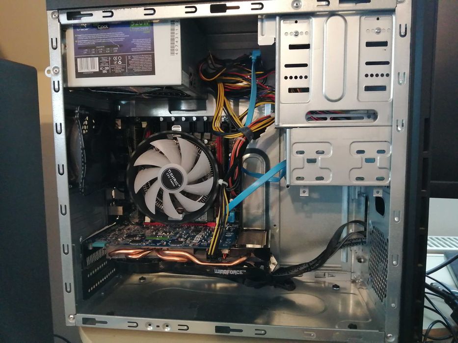 Komputer Gamingowy/Xeon 12 rdzeni/32GB DDR3/GTX 660/Nvme/win11pro