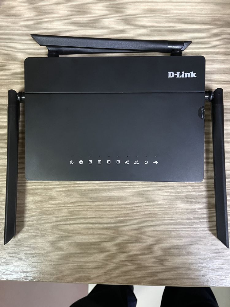 Роутер D-Link DIR-815 AC1200 Wi-Fi