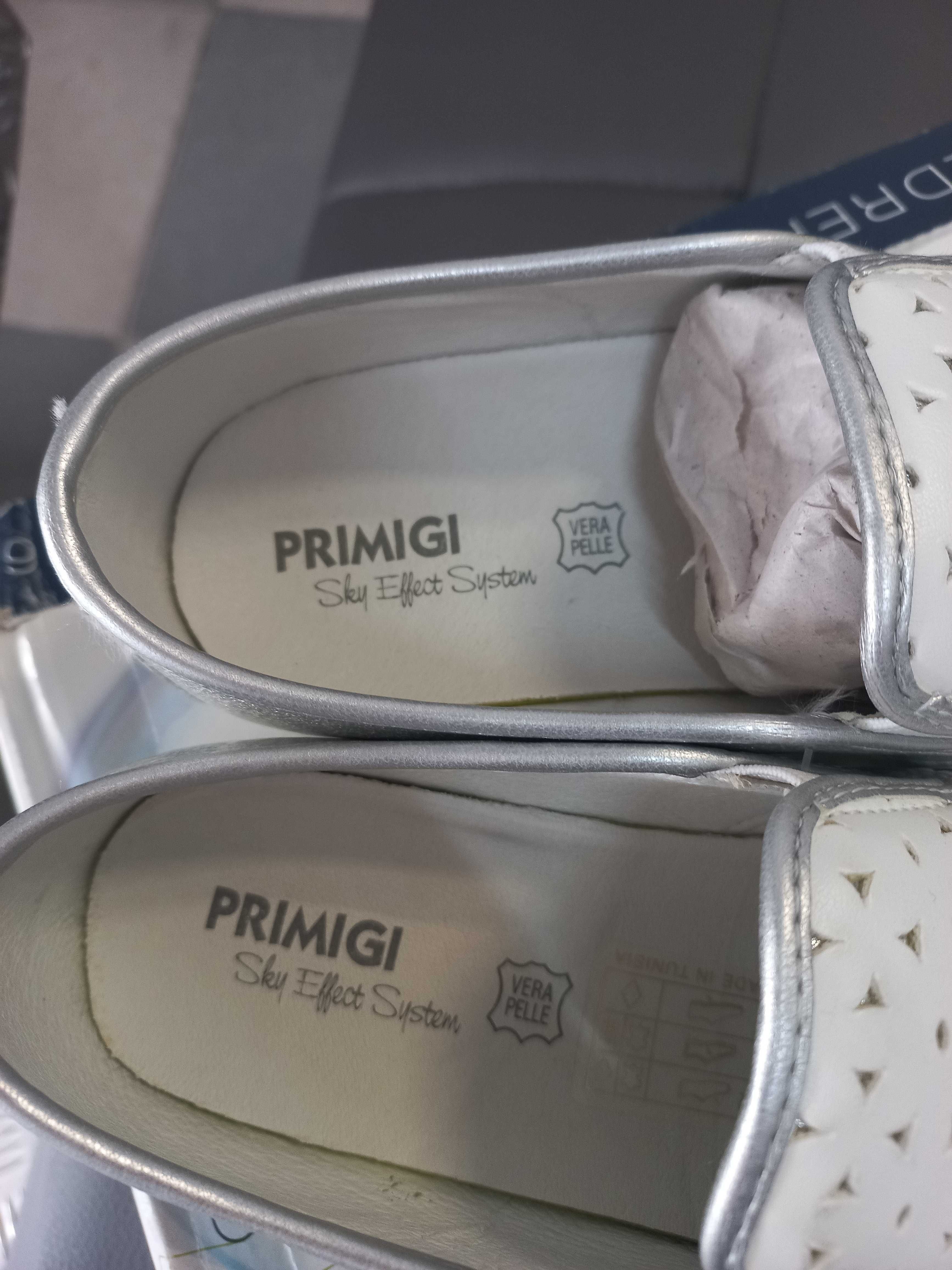 Мокасини шкіряні  Primigi для дівчинки