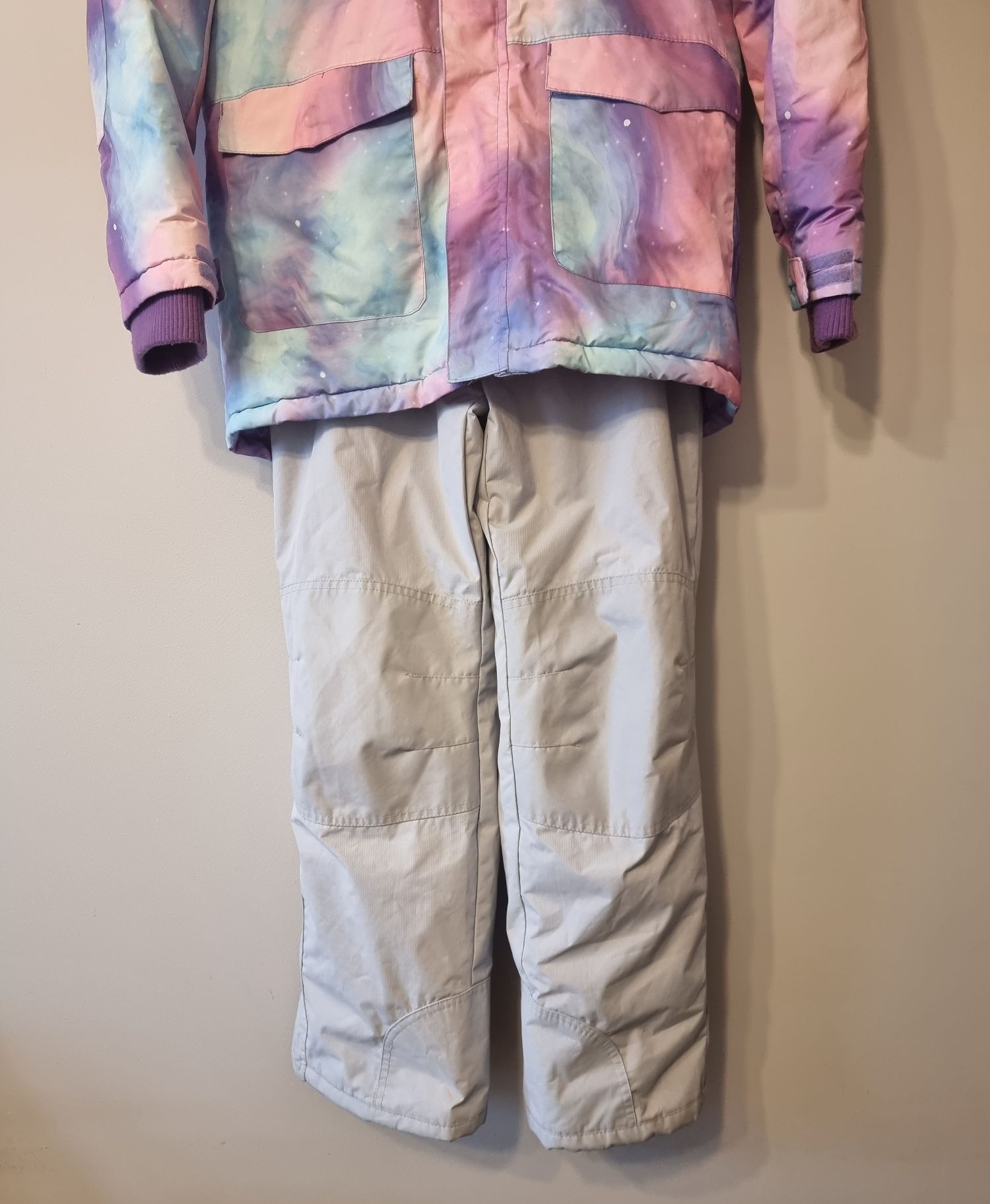 Kombinezon zimowy narciarski kurtka i spodnie rozmiar 146/152 Mountain