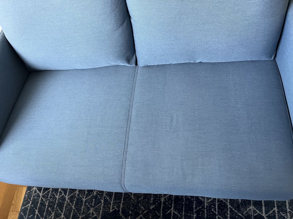 Sofa 2-osobowa Glostad Ikea niebieska