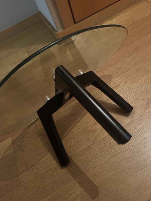 Mesa de centro e caldeira a vapor
