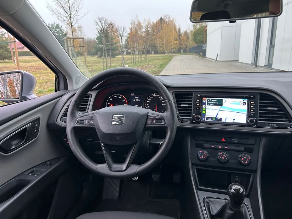 Seat Leon 2018 rok_Apple carplay_nawigacja_benzyna_Salon polska