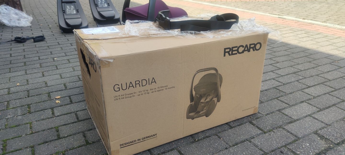 Sprzedam nosidełko Recaro Guardia + gratisy