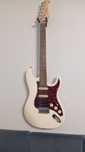 Gitara Carter ST Deluxe HSS RED IV