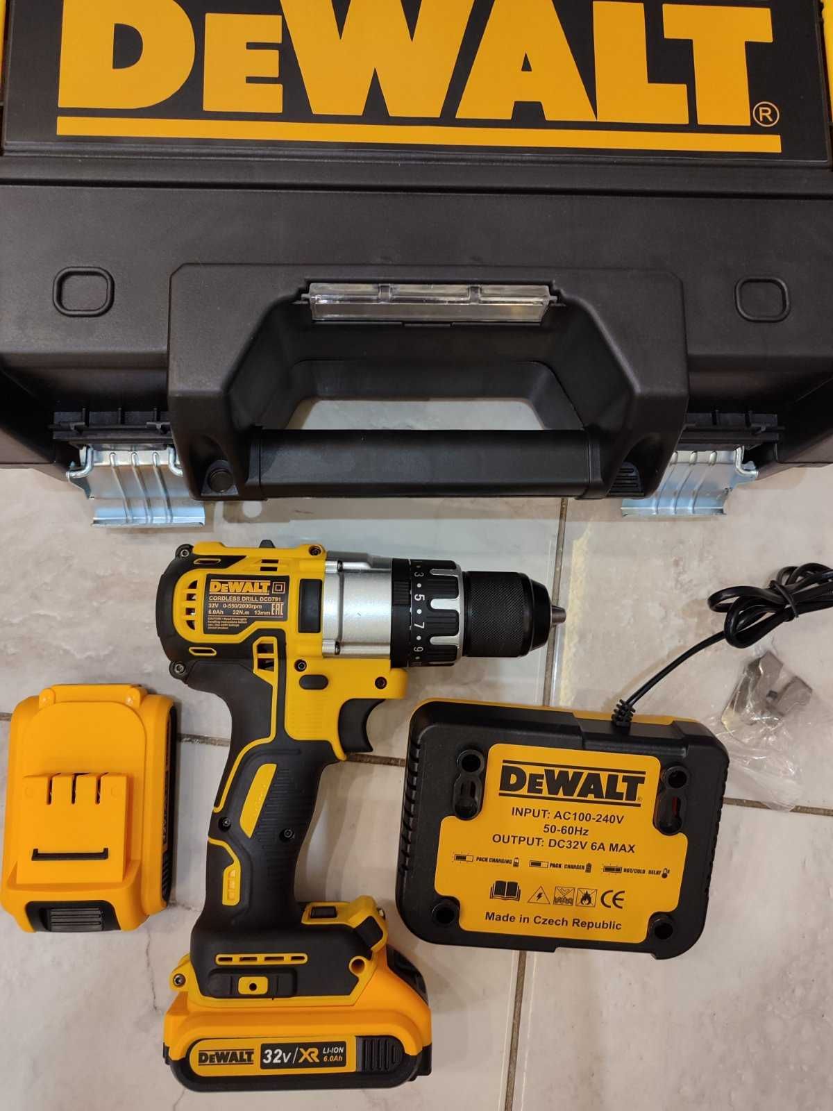 Продам Безщітковий Ударний Шуруповерт DEWALT 32V 6AH Девольт