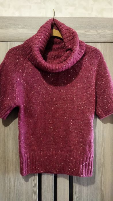 Нарядный джемпер.