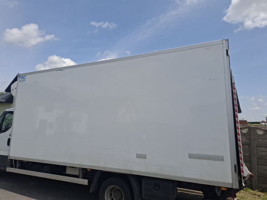 Chłodnia 5.40x86cm mercedes.ivecoMan.volvo Reno