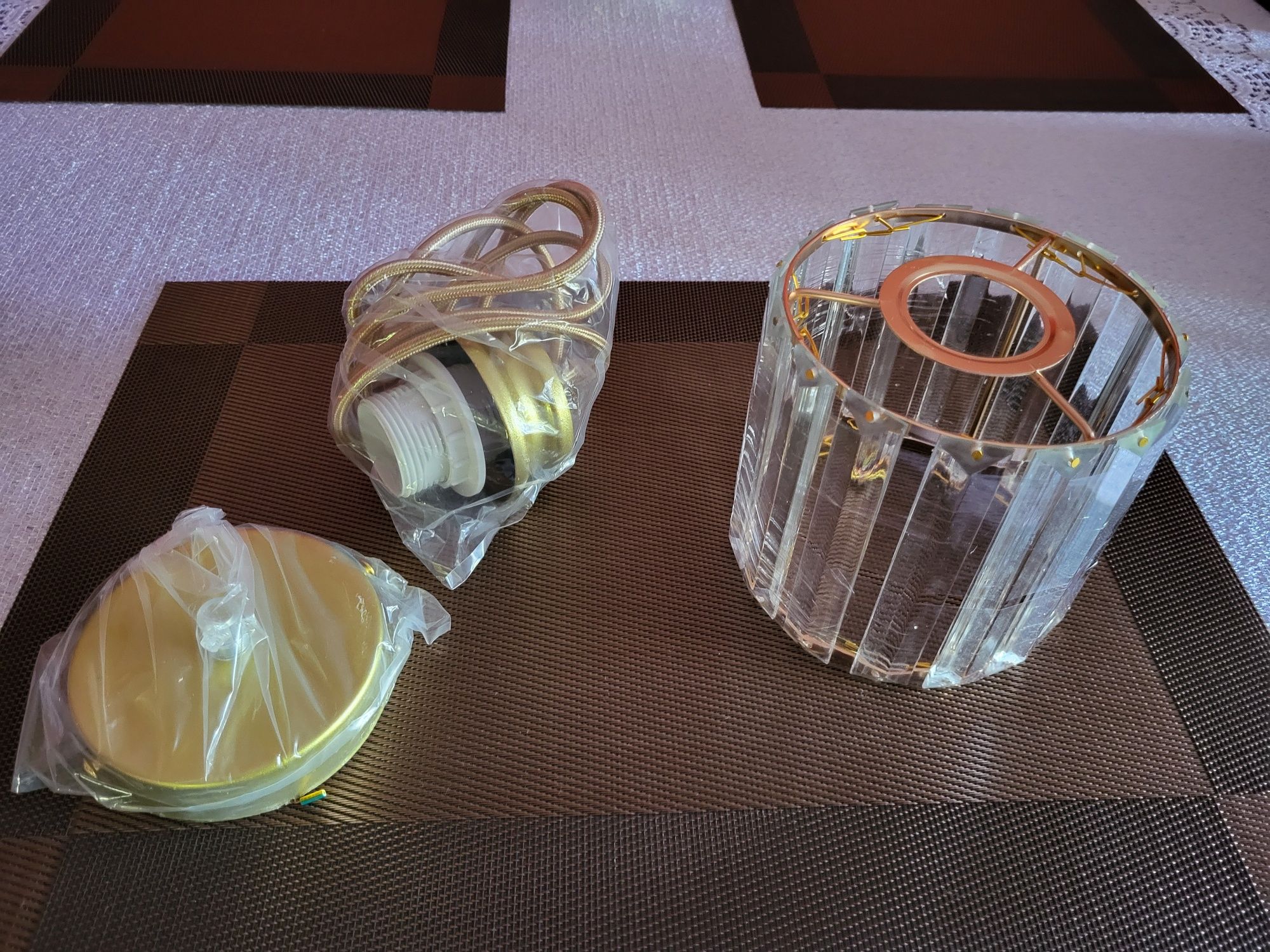 Lampa wisząca  pojedyncza nowa