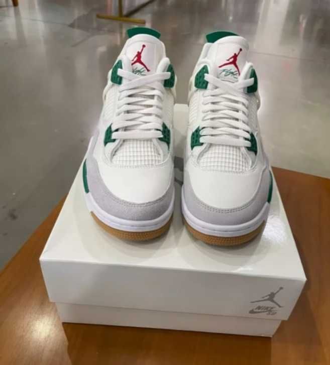 Jordan4RetroSBPineGreen r.40