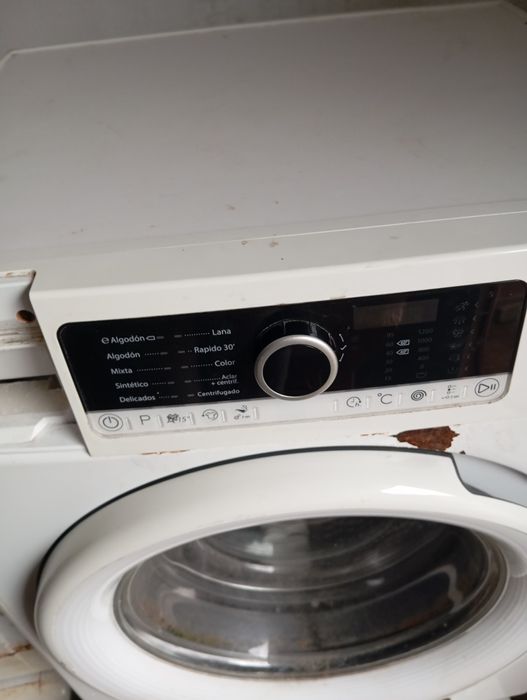 Máquina de lavar roupa para peça