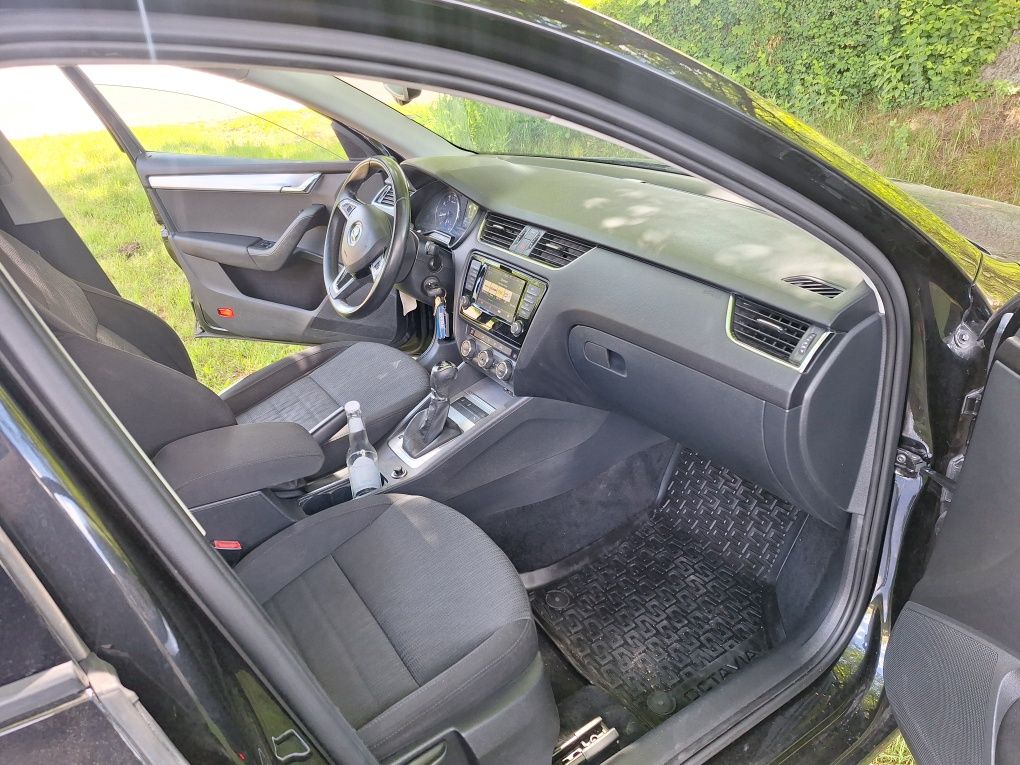 Skoda octavia 1.8 tsi dsg bogate wyposażenie