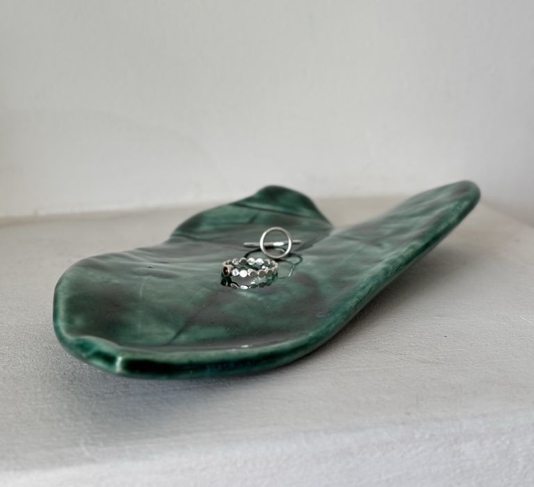 Ceramiczna paterka liść