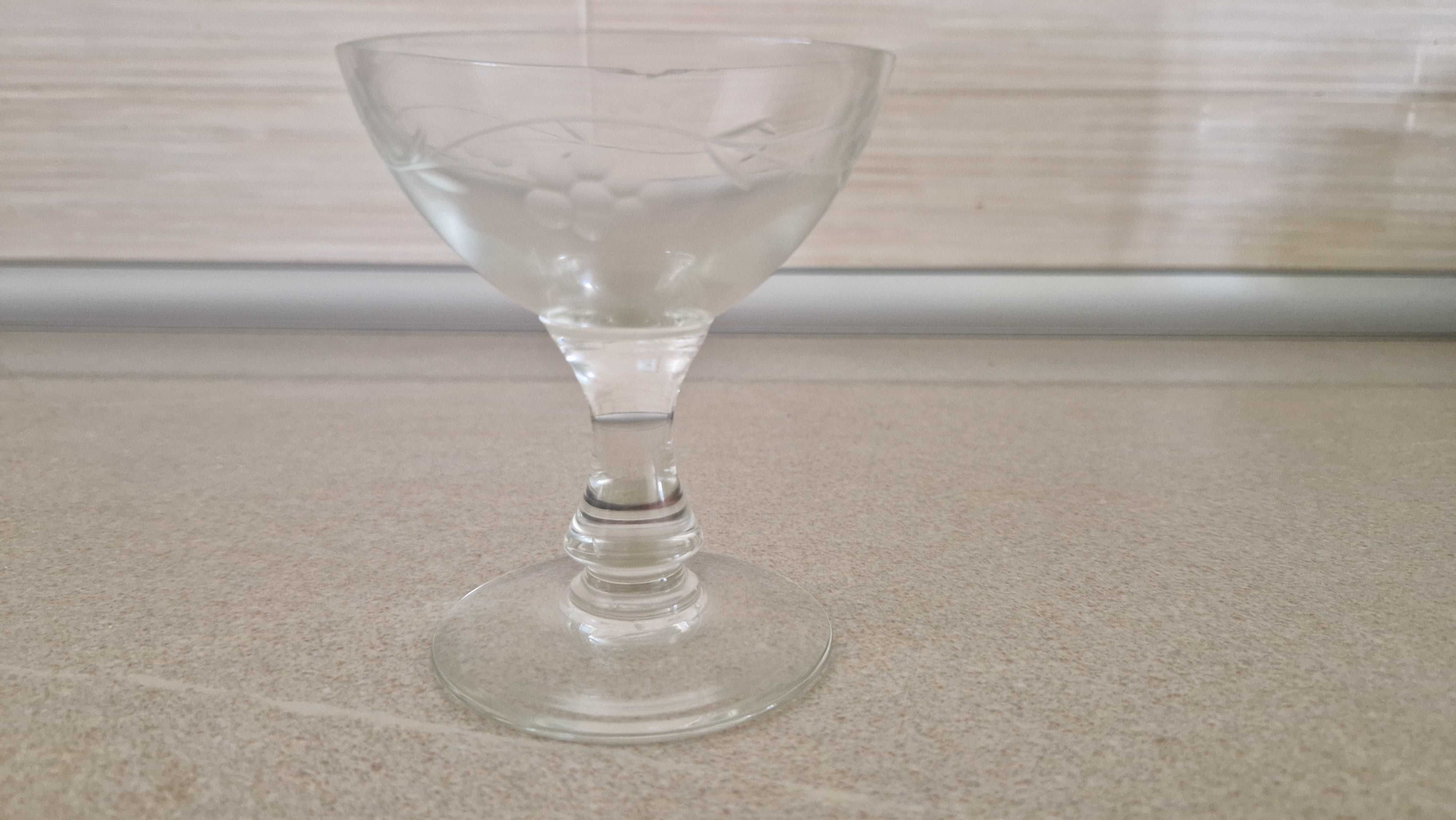 1 taça de sobremesa ou fruta ou gelado, vidro vintage