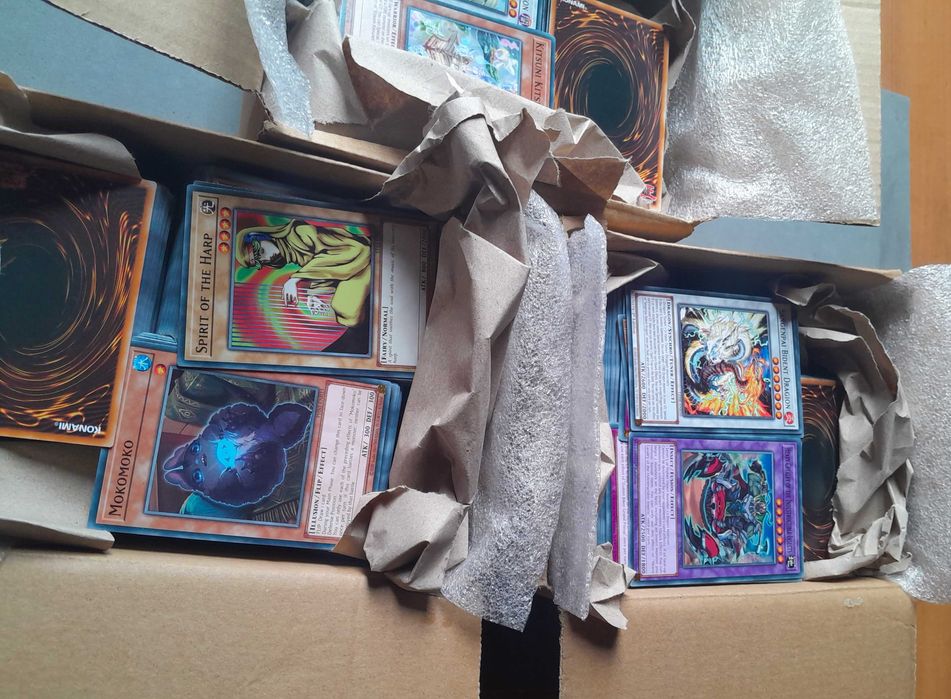 YU-GI-OH- 1100 Commons Originais/Inglês