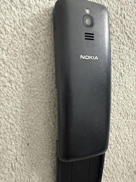 Telemóvel Básico Nokia 8110 Dual Sim Preto