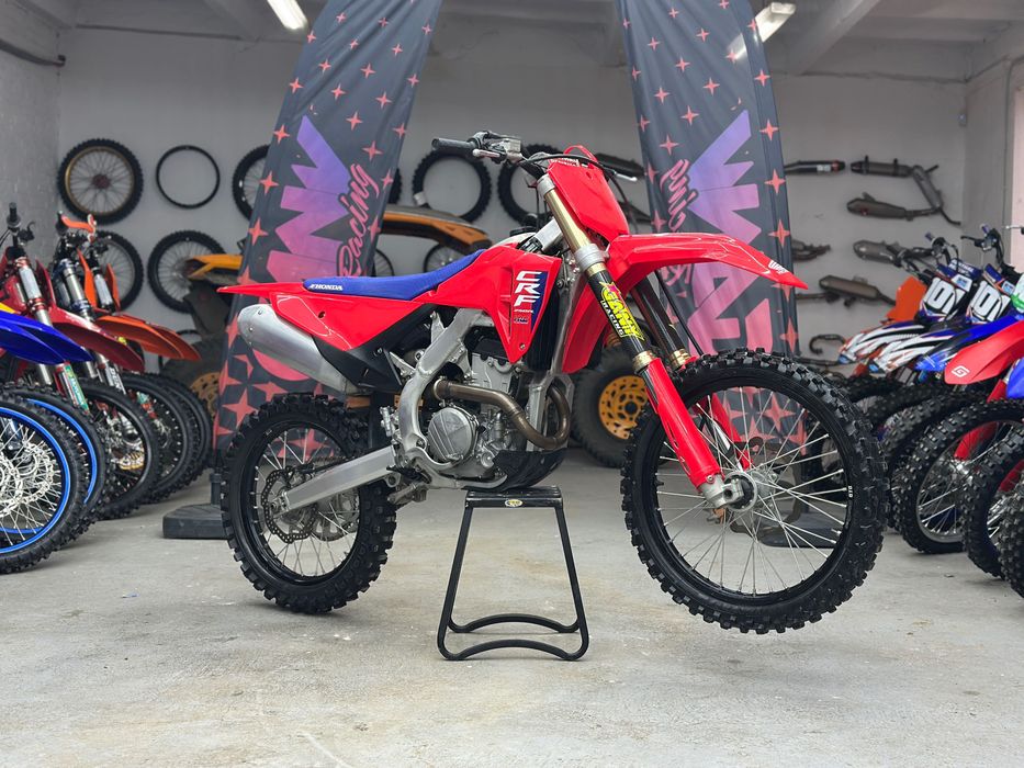 Honda CRF 250 cc rok 2025 - 48mth - stan idealny