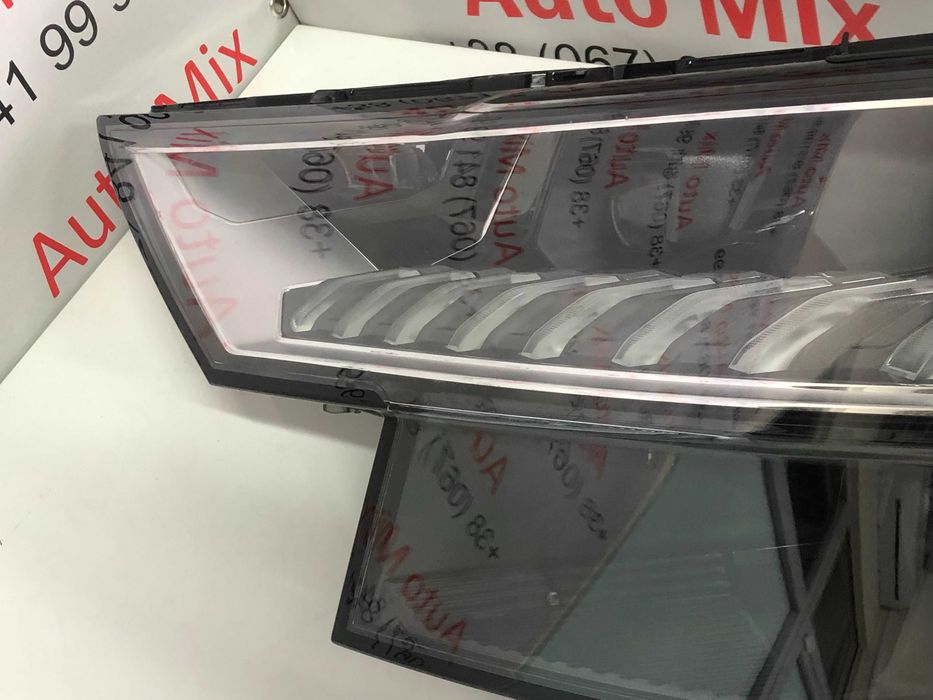 Фара Audi Q8 SQ8 Matrix Led Lift 4M8941035 4M8941783