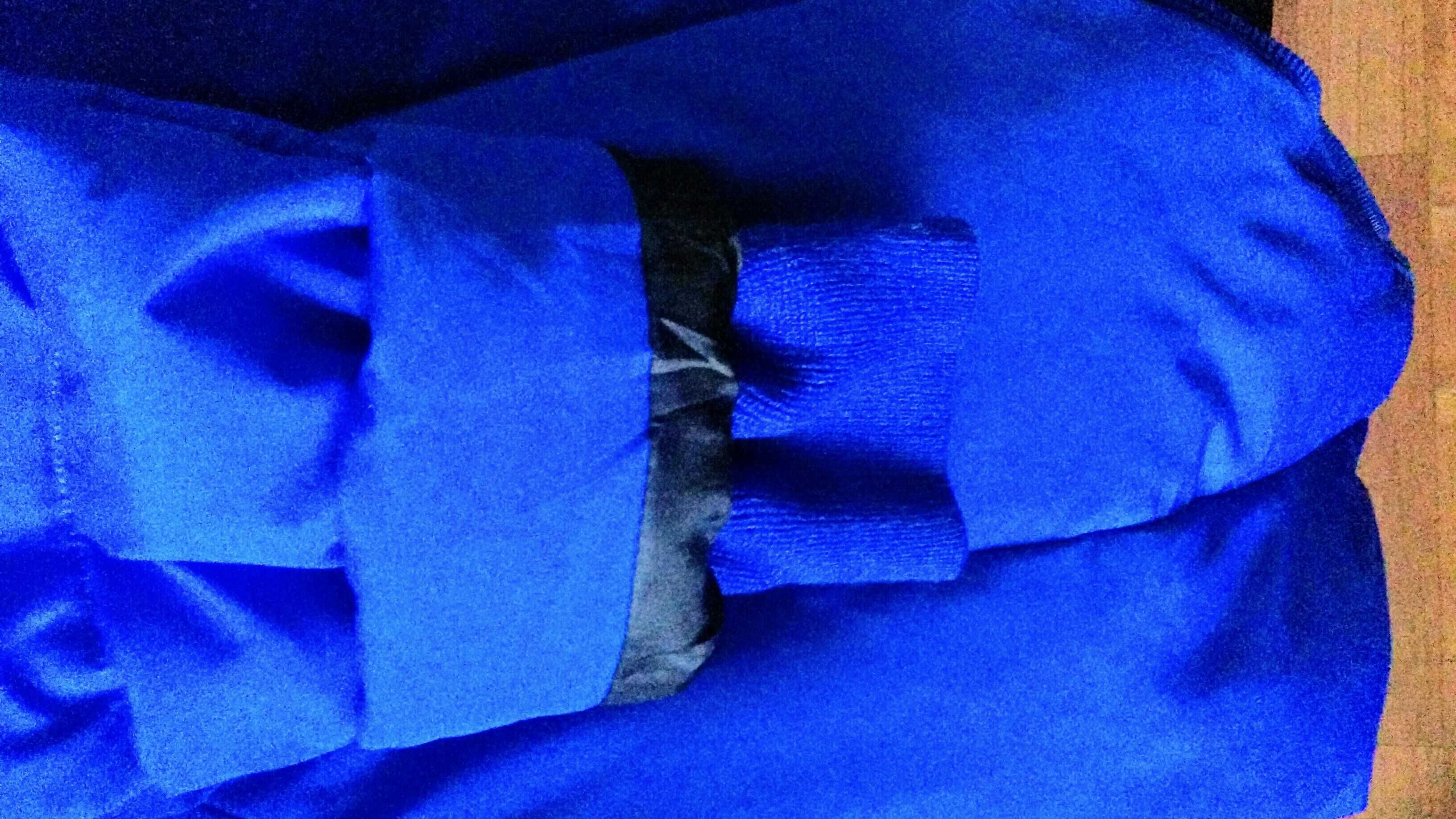 Пальто_пуховик синього кольору у гарному вигляді, розмір 48-50