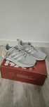 Tenis adidas cinza