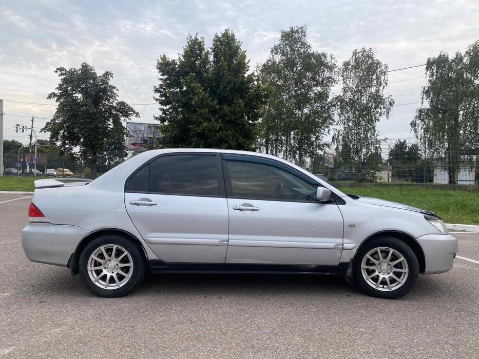 телефону все працює лансер 9 документи порядок на повному ходу торг