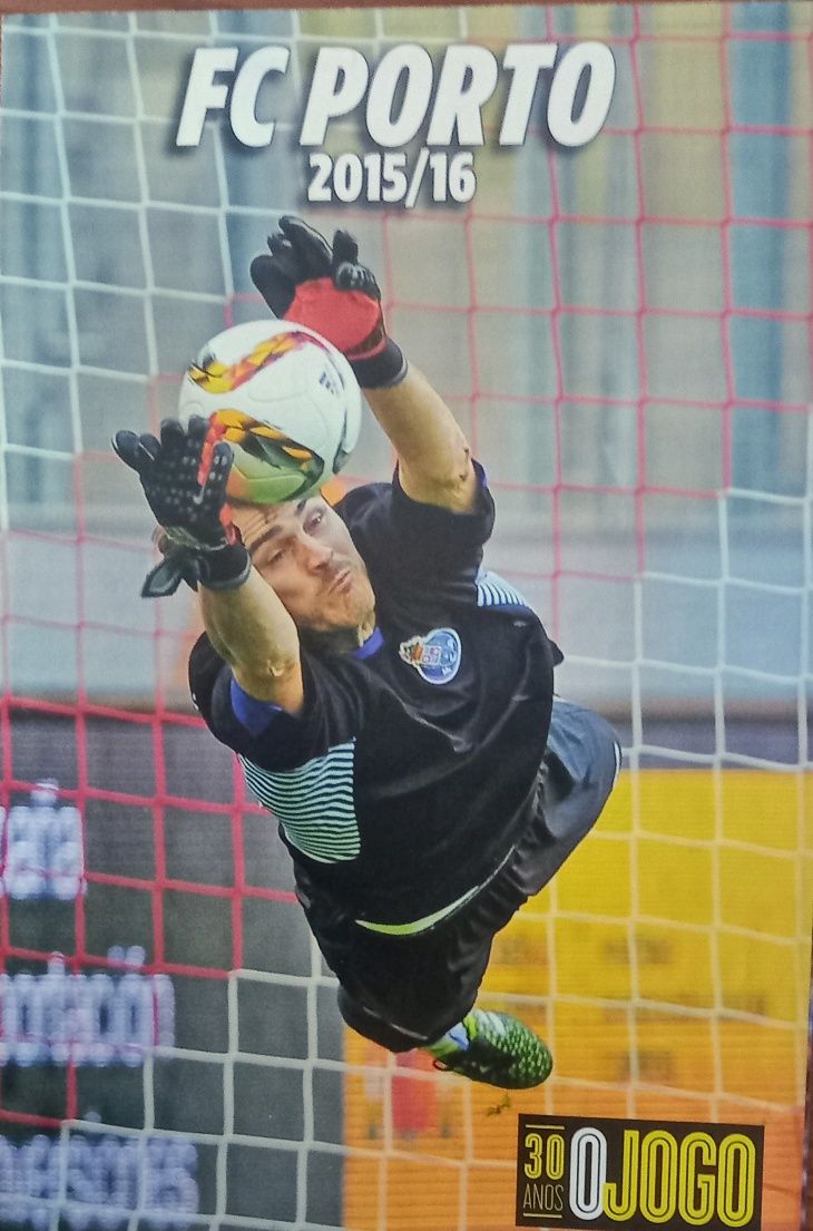 poster F. C. Porto 2015/16 com Casillas